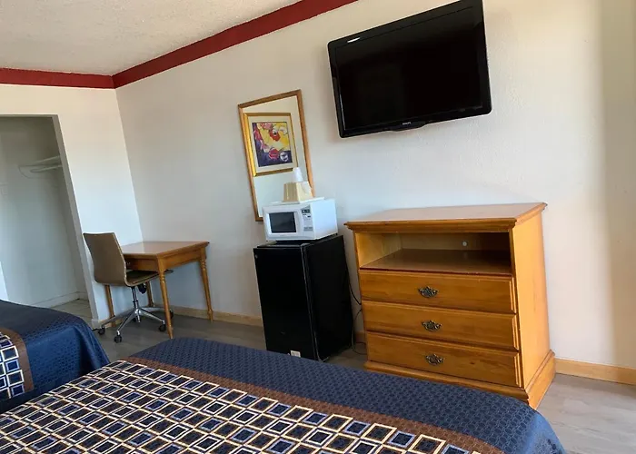 Budget Inn