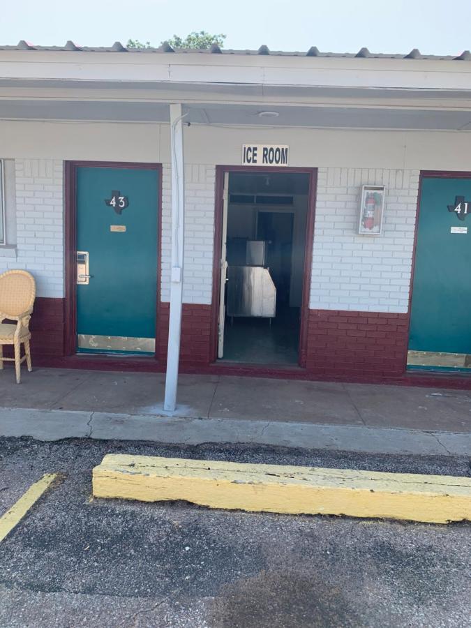 Budget Motel